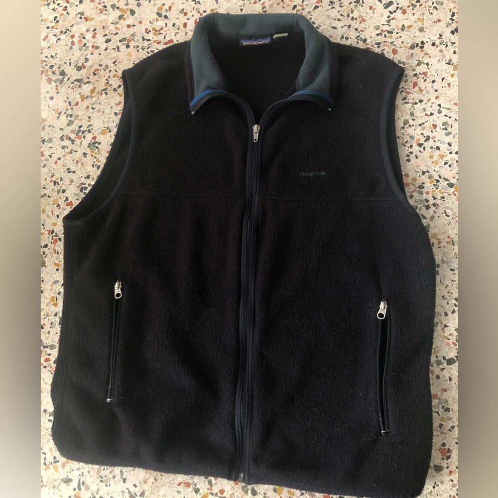 Patagonia Mens Synchilla fleece vest Large Black Retro